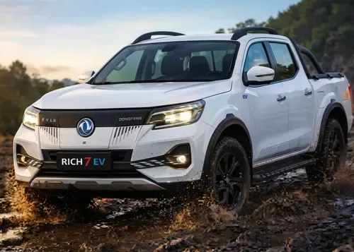 Dongfeng Rich 7EV 4x4 en ambiente exterior, foto 1 de 5