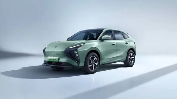 Evolt 2 eléctrico en ambiente exterior, foto 4 de 6