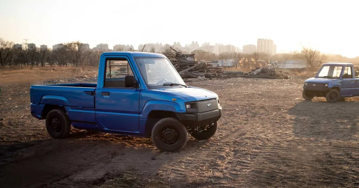 PT-350 pickup eléctrica en ambiente exterior, foto 3 de 3